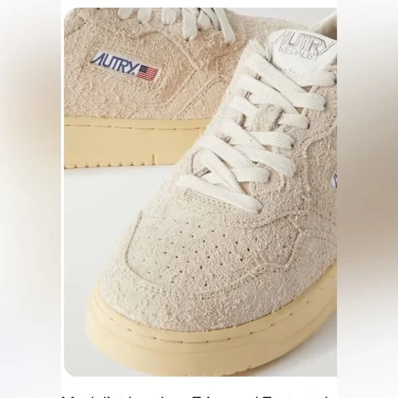 Autry Medalist Low - Sand Suede - Picture 3 of 10